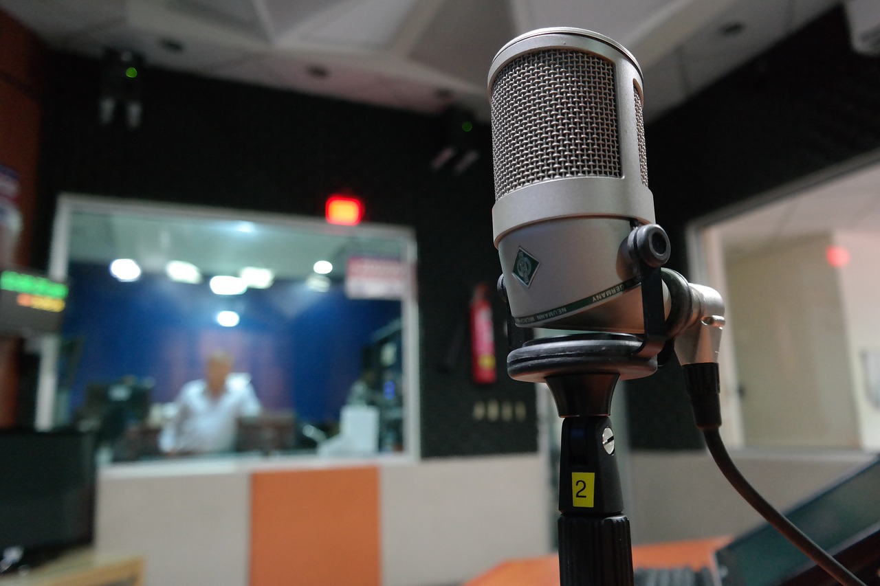 Ways to Get Your Business on the Radio Without Paying for Advertising