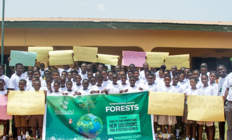 Atwima Mponua: RESCONI commemorates International Day of Forests at Anwiafutu D/A Basic School.